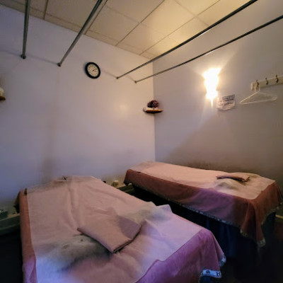 160 Foot Spa